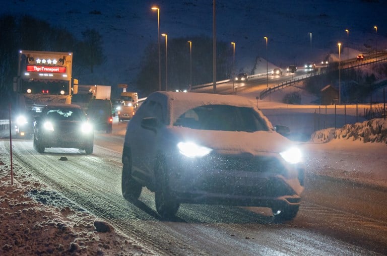 Med appen Vegvesen trafikk kan du få varsler direkte på telefonen hvis det skjer ting underveis langs din rute eller i ditt område. 