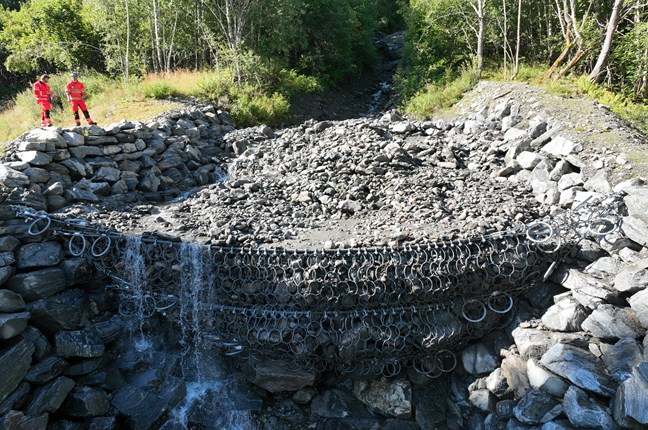 Skredsikring rv. 15, Dårflot, Oppstryn.